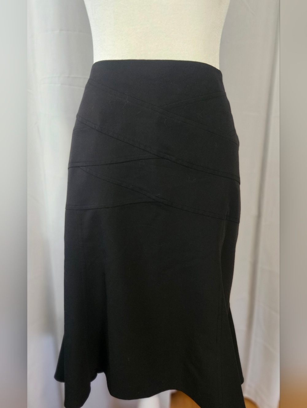 Torrid Little Black Skirt - Size 18